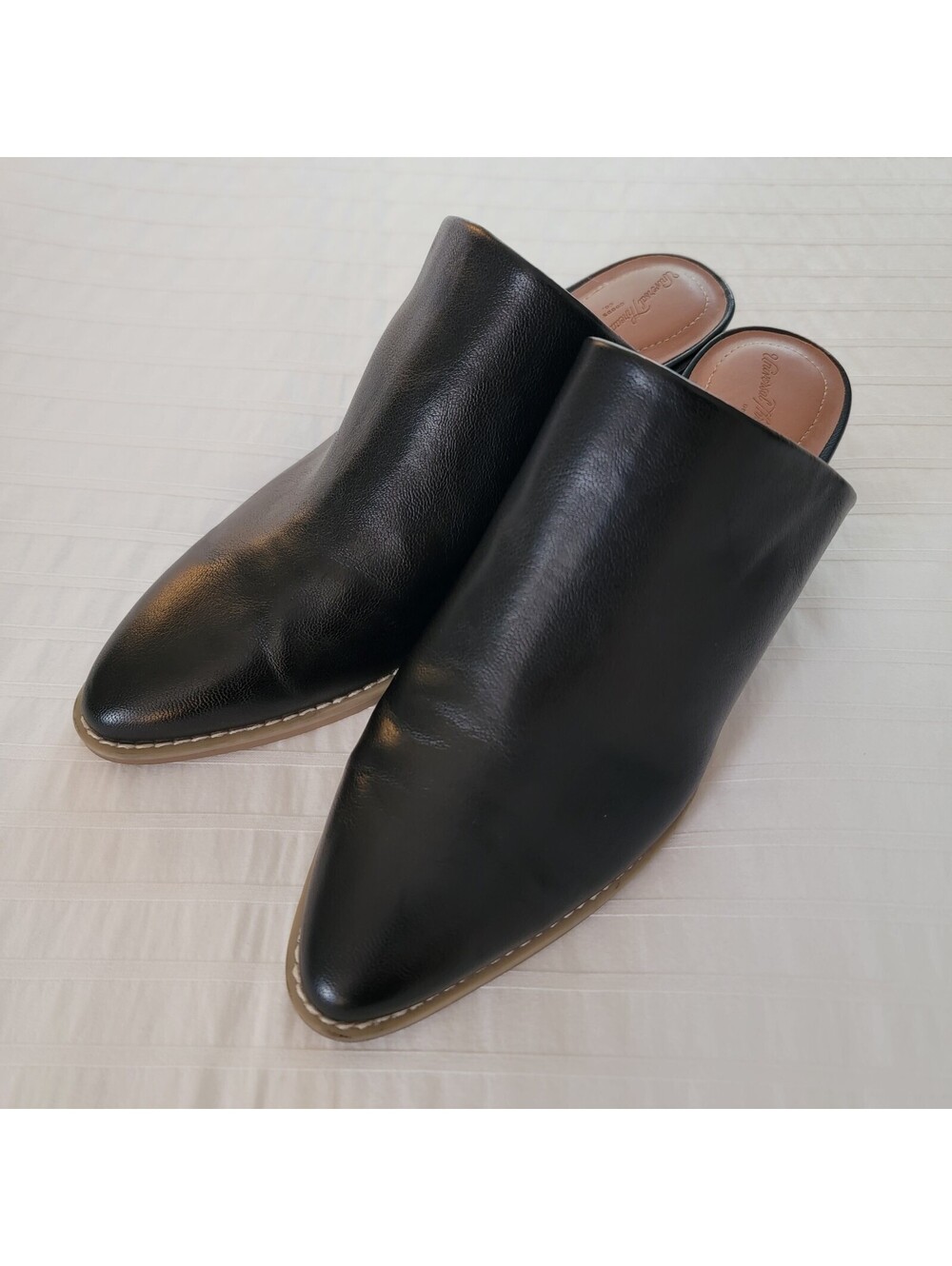 Universal Thread Pointed Toe Black Mule Heels Size 8.5 Western Style - Boho